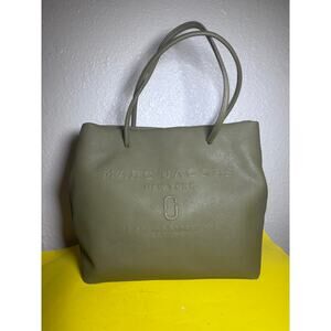 MARC JACOBS The East West Olive Green Tote Saffiano Leather